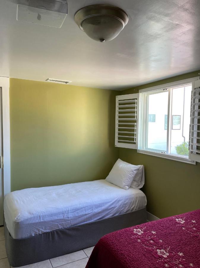 Spacious Private Los Angeles Bedroom With Ac & Wifi & Private Fridge Near Usc The Coliseum Exposition Park Bmo Stadium University Of Southern California Exterior photo
